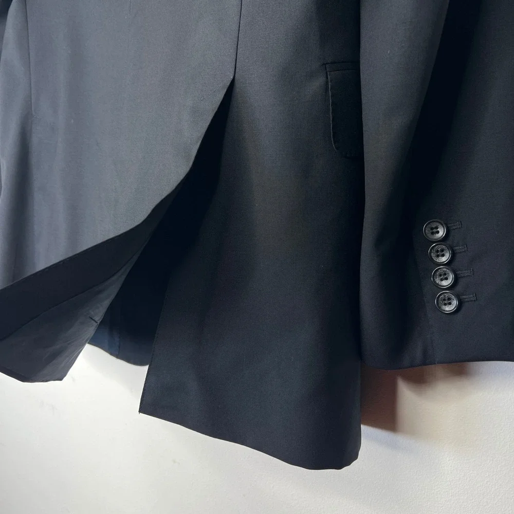 Gucci Black Wool Blazer Jacket Tailored Two Button Structured Minimalist 48R
